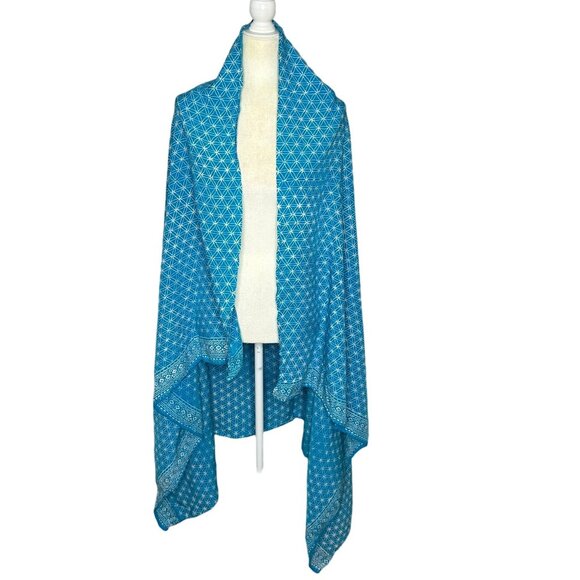 Aqua Blue & White Geometric Oversize Scarf Wrap Beach Cover Up OS - Picture 4 of 7